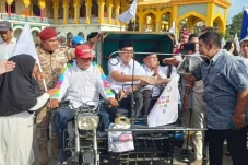 Sultan Deli dan Ratusan...