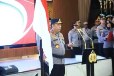 7 Komjen Polisi Abituren...