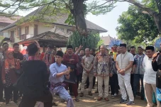 Temui Relawan di Bambu...