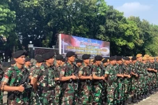 TNI-Polri Gelar Apel...
