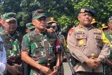 TNI Terjunkan Sniper...