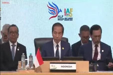 Jokowi: Solidaritas...