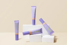 4 Base Makeup yang Mengandung...
