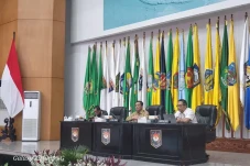 Kemendagri Ungkap Langkah...