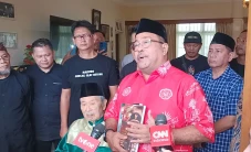 Senang Dapat 2 Buku...