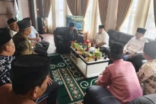 Temui Ketua MUI, Cagub...