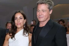 Hadiri Venice Film Festival...