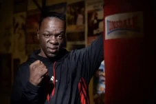 Biodata Jeff Mayweather,...