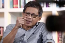 Debat Panas dengan Silfester...