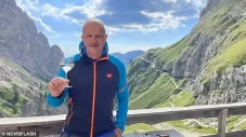 Siapakah Fabrizio Longo?...