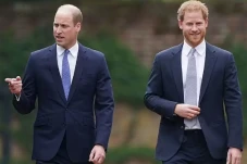 Pangeran Harry Ancam...