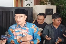 Ridwan Kamil Bakal Lanjutkan...
