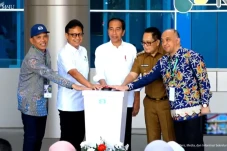 Jokowi Resmikan Gedung...