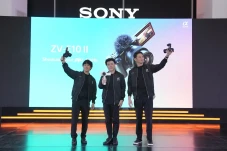 Sony Rilis Kamera Vlogging...