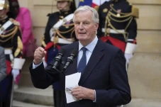 Siapa Michel Barnier?...
