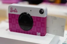 Kolaborasi Barbie dan...