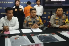 Modus Kasih Hukuman,...