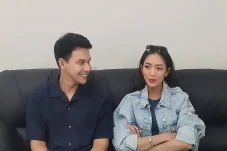 Nobar RCTI+, Jonathan...