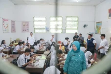 Uji Coba Makan Bergizi...