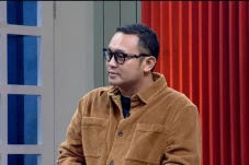 Tak Gentar Lawan Teman...