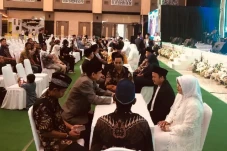 Unik, Nikah Terpadu...
