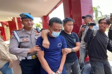 Polisi Tangkap Pelaku...