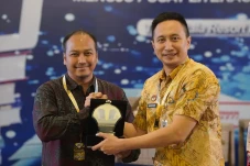 Kakanim Surabaya Raih...