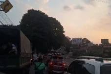Arus Lalu Lintas dari...