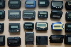 Mengenal Pager, Alat...