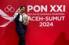 Meraih Prestasi Akademik...