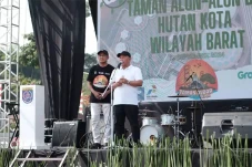 Taman Albar Depok Resmi...