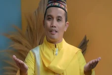 Profil dan Biodata Ustaz...