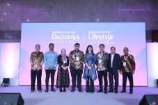 Resmi Dibuka, Global...