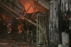Kebakaran Gudang Perkantoran...