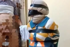 Video Porno Pria Masturbasi...