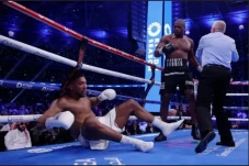 Daniel Dubois Pukul...