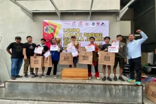 Gelar Lomba Panjat Dinding,...