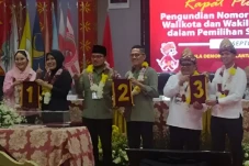 Pilkada Palembang, Pasangan...