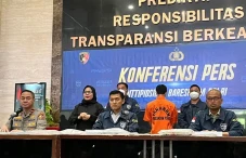 Guru Honorer di Jatim...