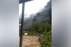 Kebakaran Pabrik Lilin...