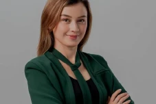 Ibunda Kimberly Ryder...