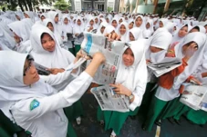 Siswa Madrasah Harus...