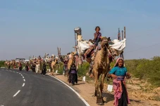 3 Proyek di India yang...