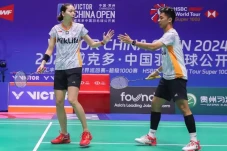 Dejan/Gloria Lewati...
