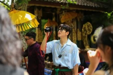 8+ Artis Korea Top yang...
