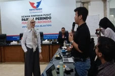 Partai Perindo Minta...