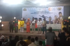 Nonton Lenong, Kang...