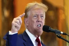 Donald Trump: AS Akan...