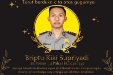 4 Polisi Diberondong...