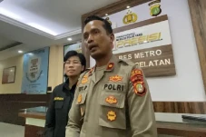 Polisi Selidiki Pelaku...